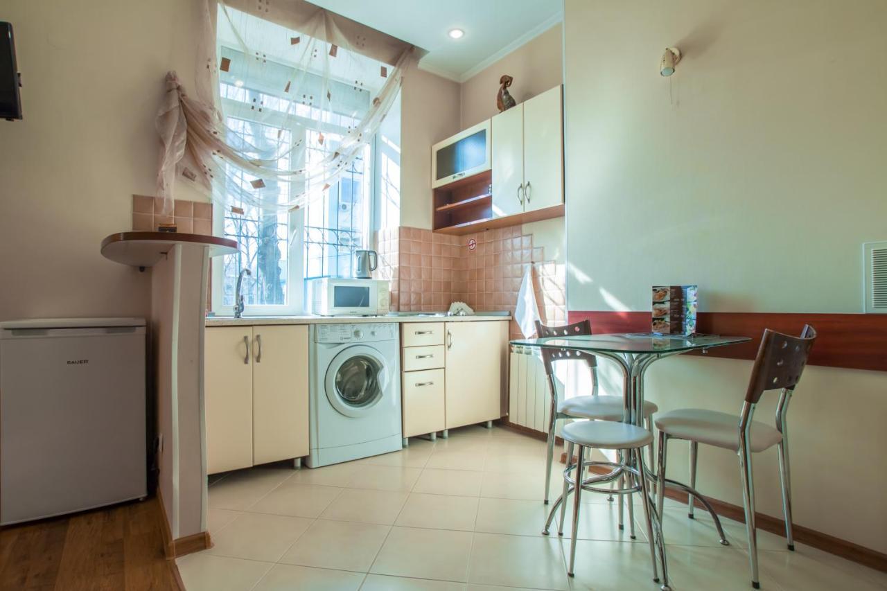 Adresa Aparthotel 2*